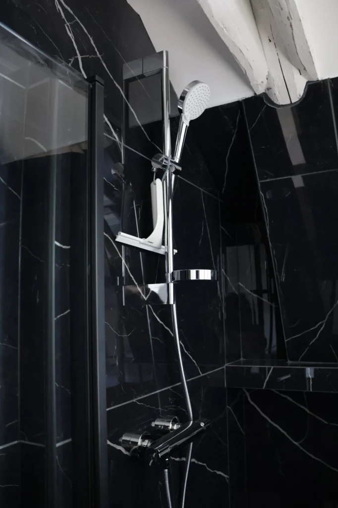 salle de bain neuve gîte La Moon au Loroux Bottereau